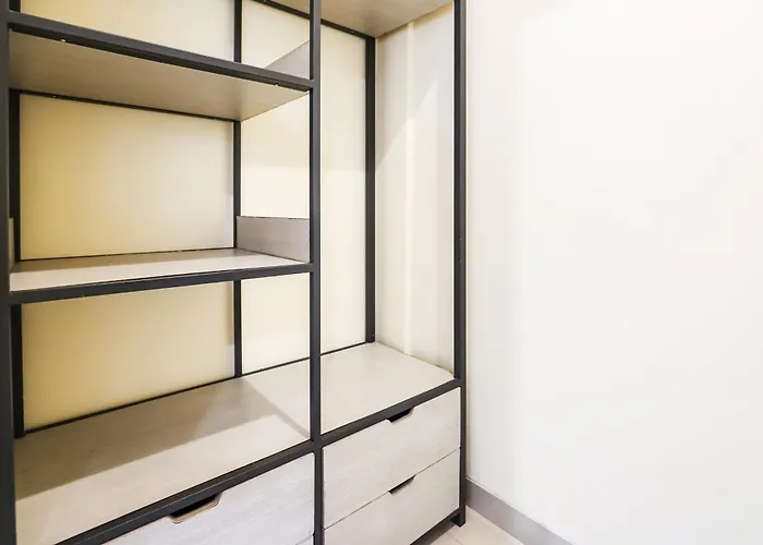 بيت ضيافة White Blue House 6 -pvt Room, Shared Pool&kitchen أوبود