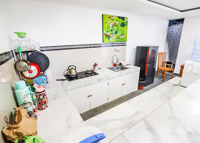 بيت ضيافة White Blue House 6 -pvt Room, Shared Pool&kitchen