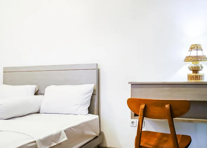 بيت ضيافة White Blue House 6 -pvt Room, Shared Pool&kitchen أوبود