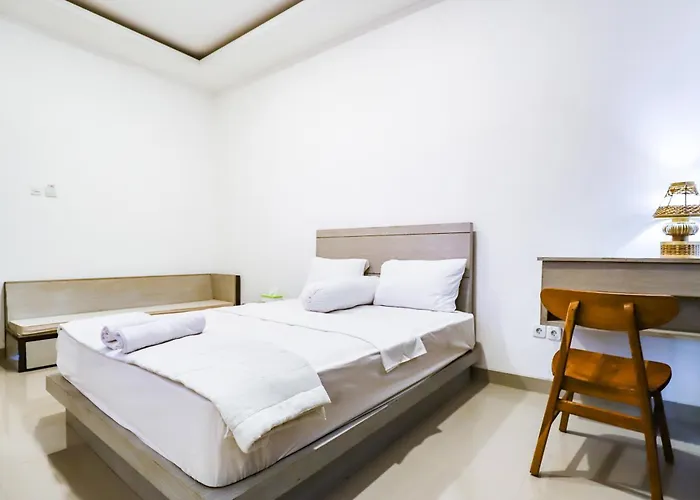 White Blue House 6 -pvt Room, Shared Pool&kitchen أوبود