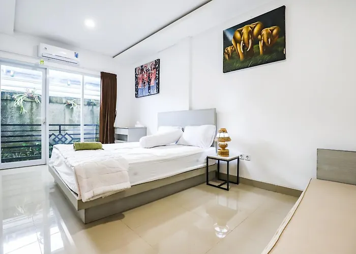 بيت ضيافة White Blue House 6 -pvt Room, Shared Pool&kitchen