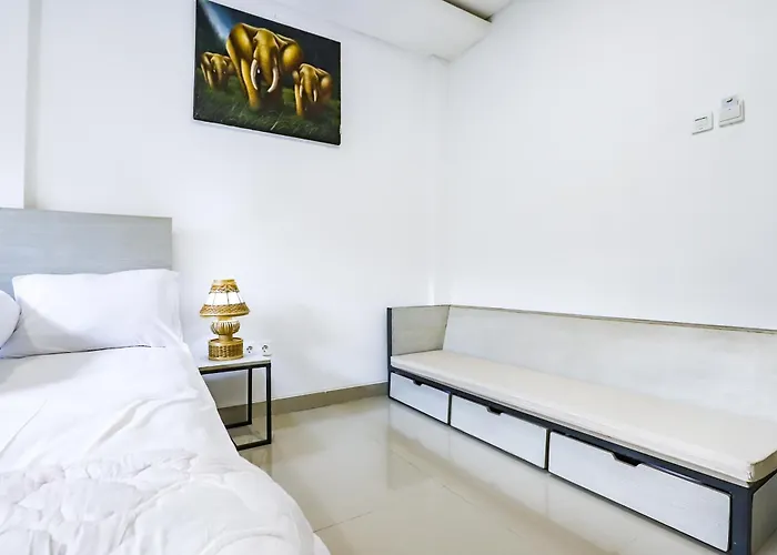 White Blue House 6 -pvt Room, Shared Pool&kitchen بيت ضيافة 3*