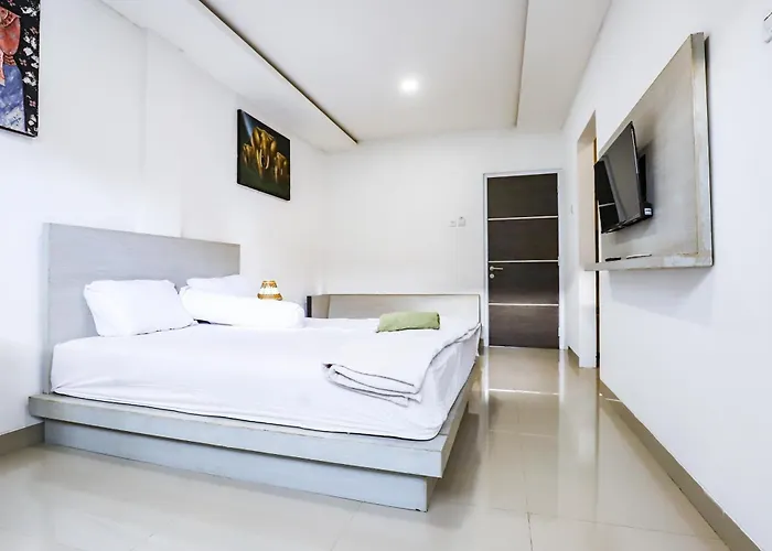 White Blue House 6 -pvt Room, Shared Pool&kitchen بيت ضيافة أوبود