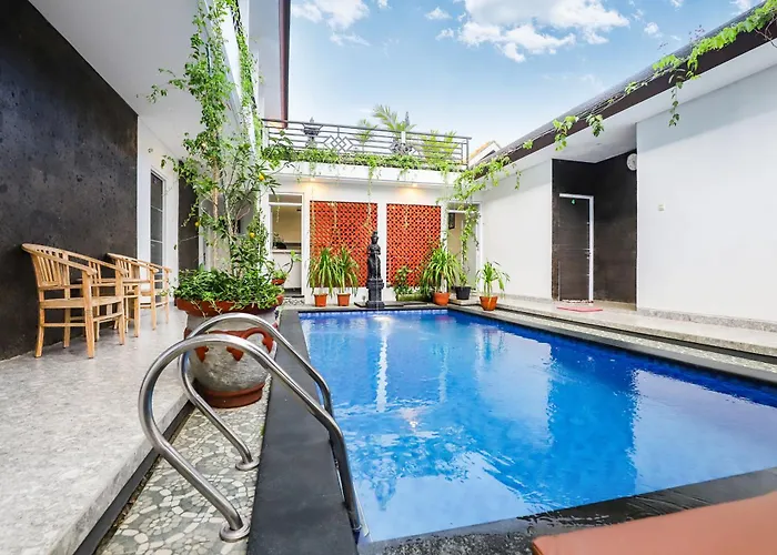 White Blue House 6 -pvt Room, Shared Pool&kitchen أوبود