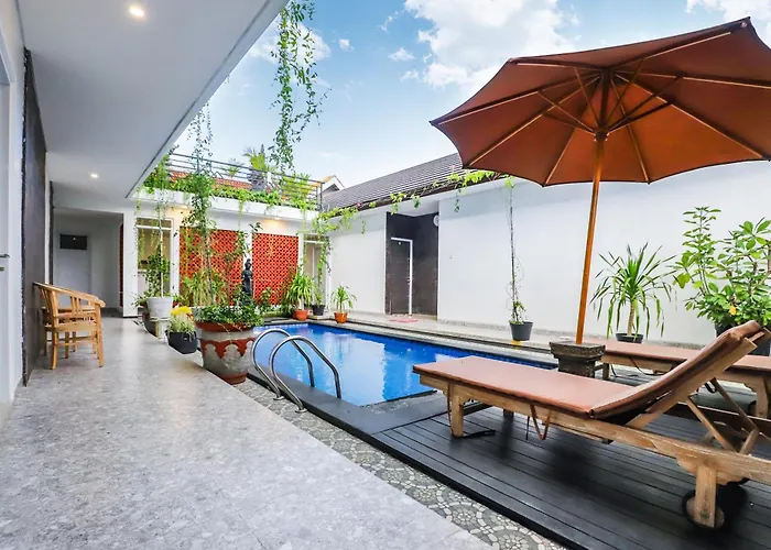 بيت ضيافة White Blue House 6 -pvt Room, Shared Pool&kitchen 3*